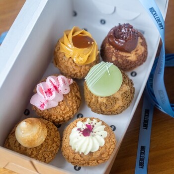 Choux Buns (Box of 6pcs)