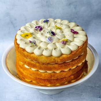 Strawberry Lemon Cake (9 inch)