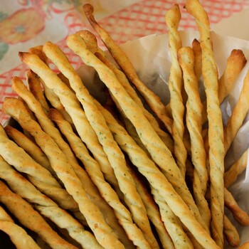 Chili Parmesan Breadsticks (Bag of 15pcs)