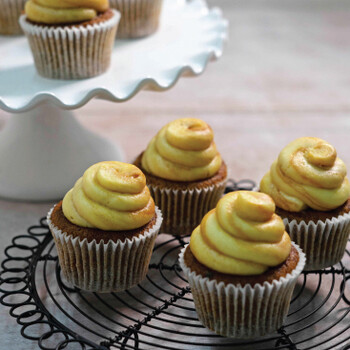 Butterscotch Banana Cupcake